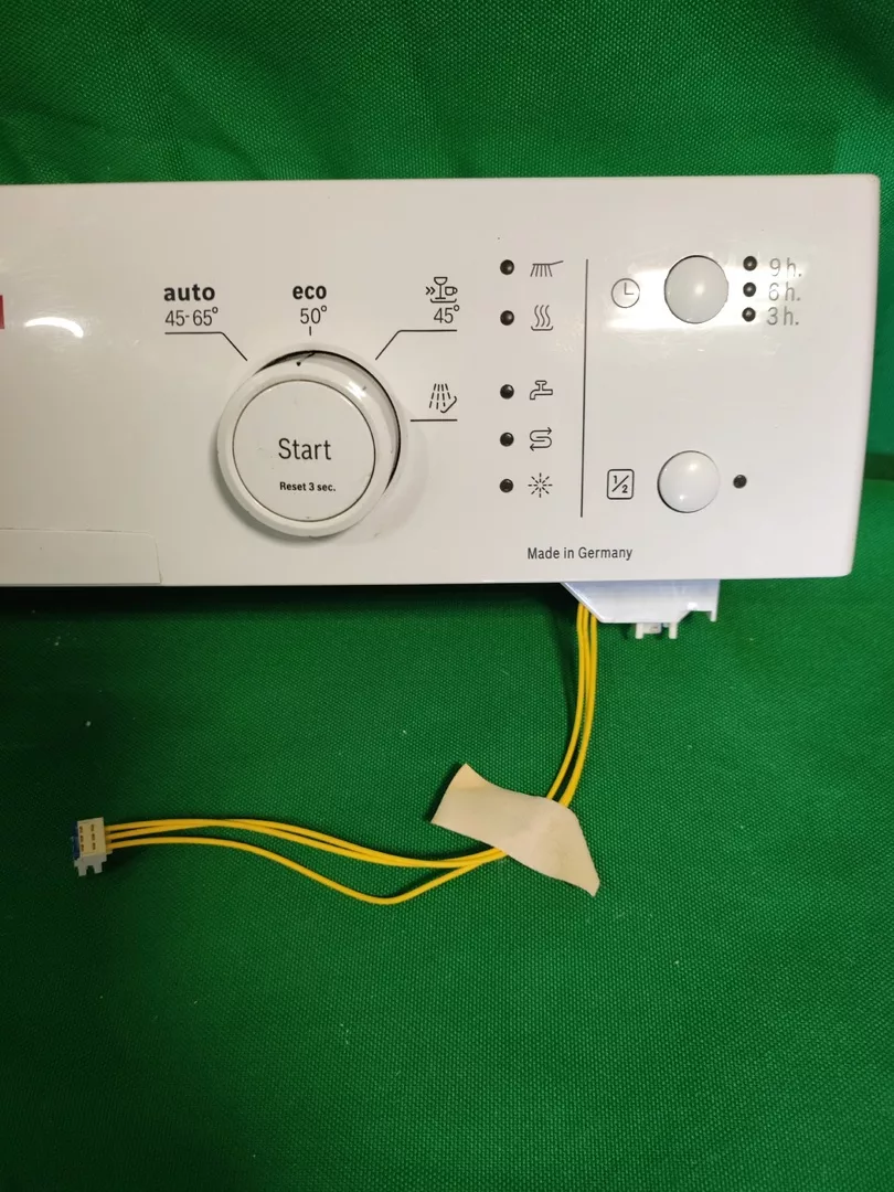 Панель управления Bosch SPS40E42P414 для посудомоечной машины