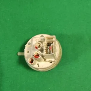 Прессостат Bosch 9000164376