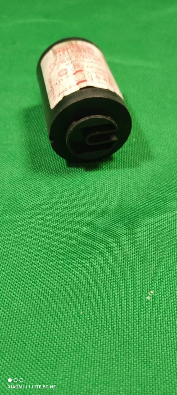 Сетевой фильтр Electrolux 411122430 4111122410 на защелках