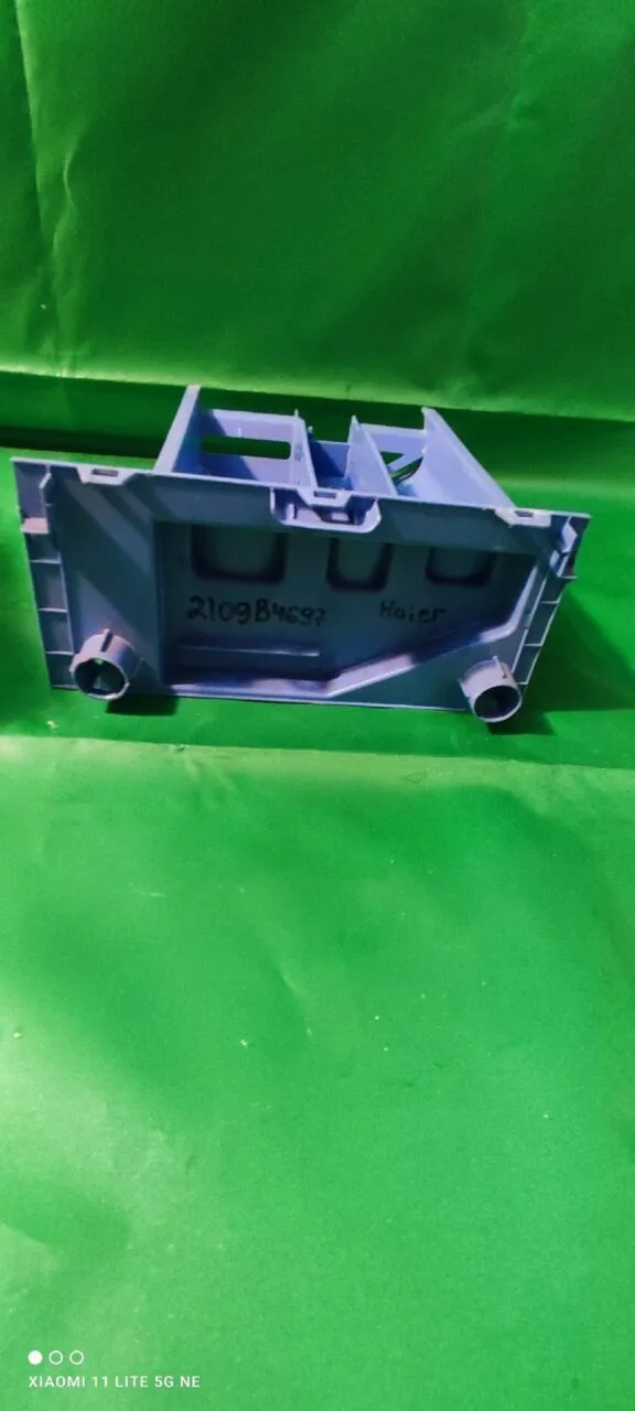 Лоток порошкоприемника Haier 2109B4697