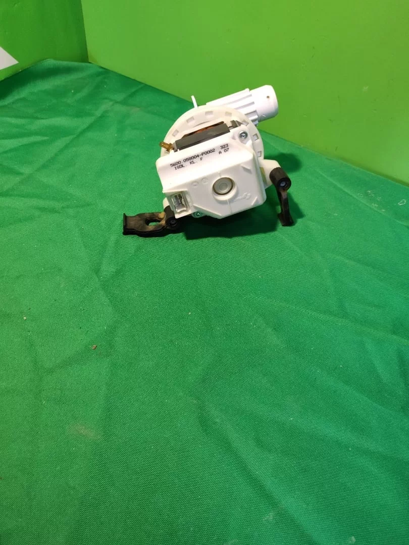 WcUHCSTw4ik Насос циркуляционный Bosch/Siemens 5600058004 p0002