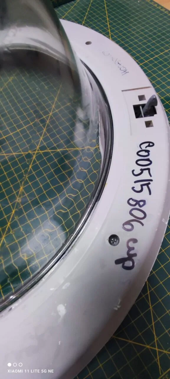 Люк Ariston C00515806 сер крючок