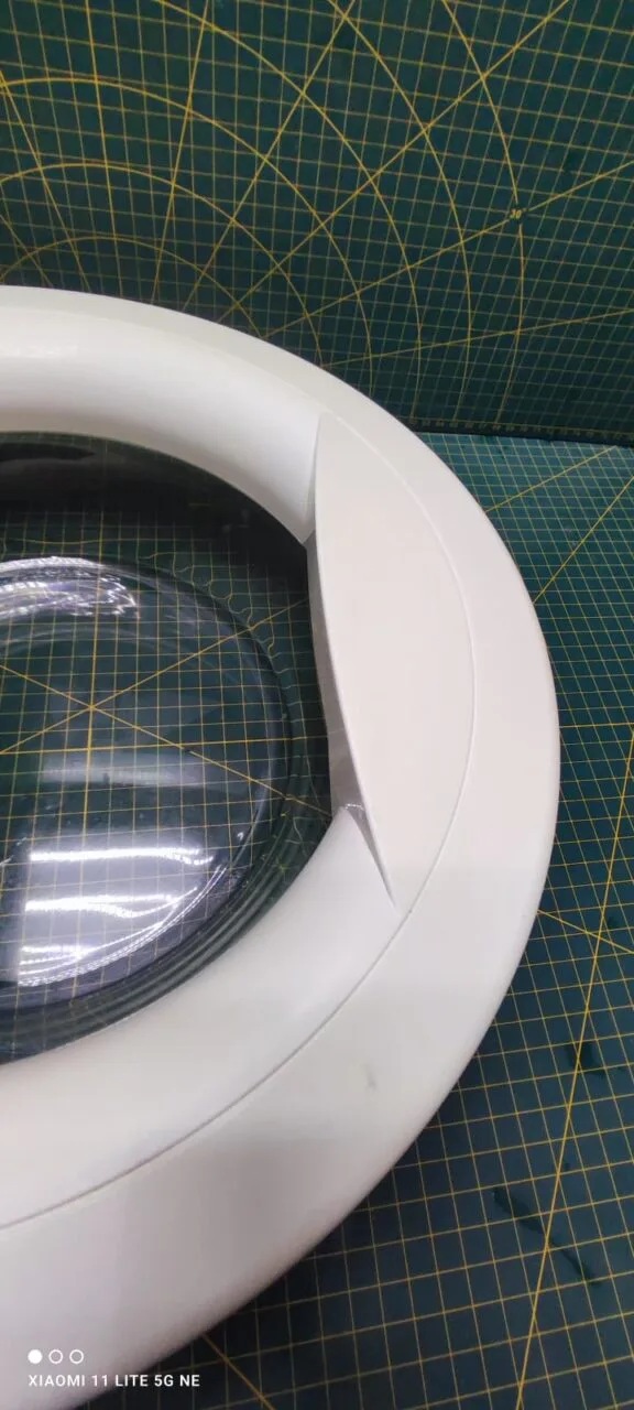 Люк Whirlpool 461208073