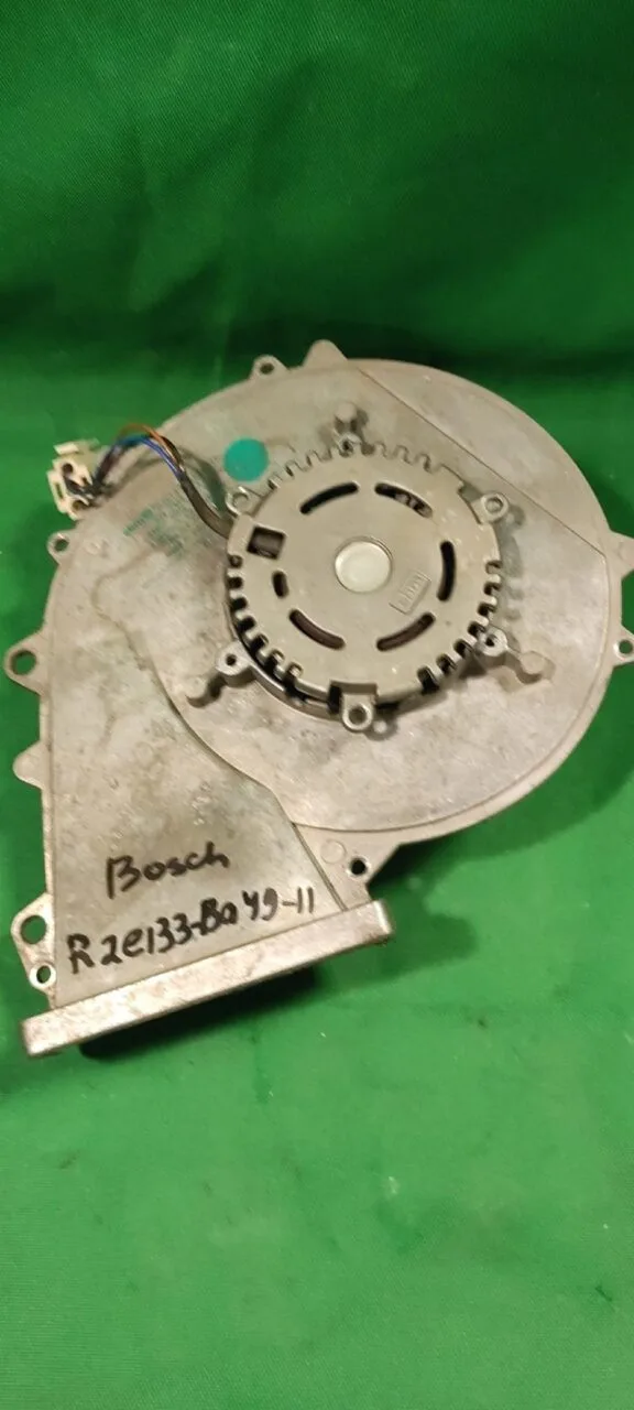Мотор сушки Bosch R2E133-BA49-11