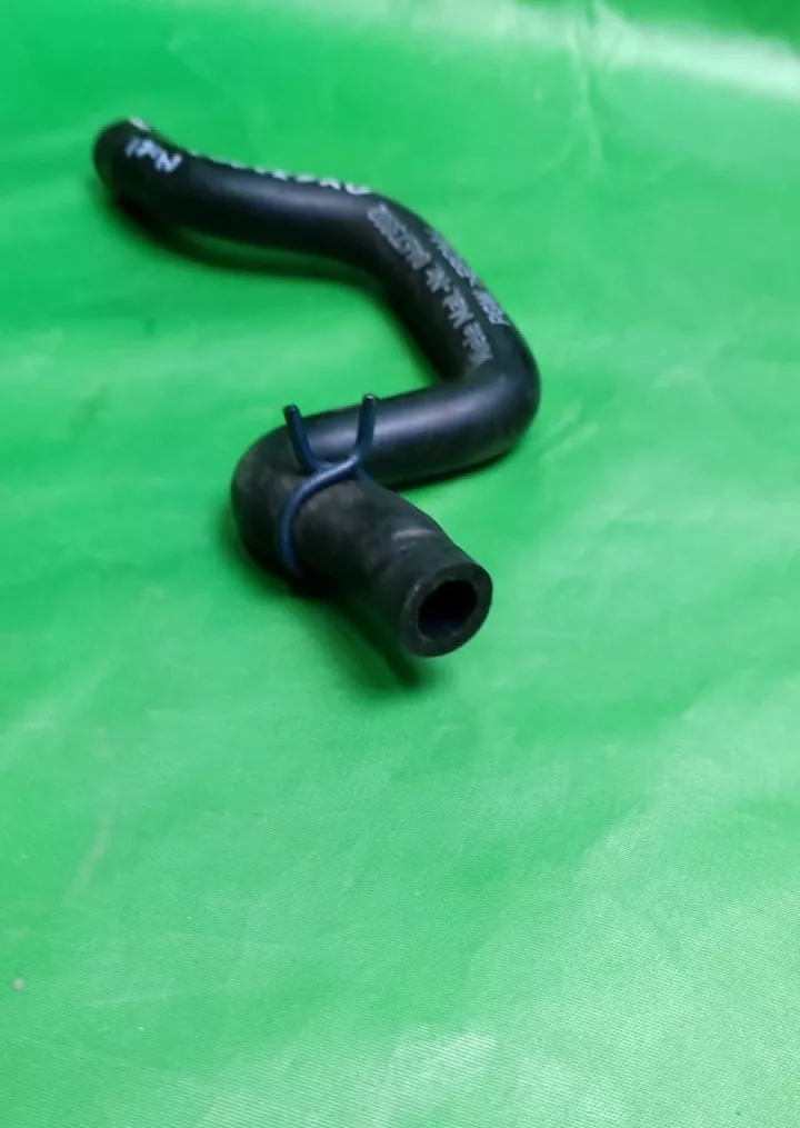 Заливной патрубок Miele 04673802