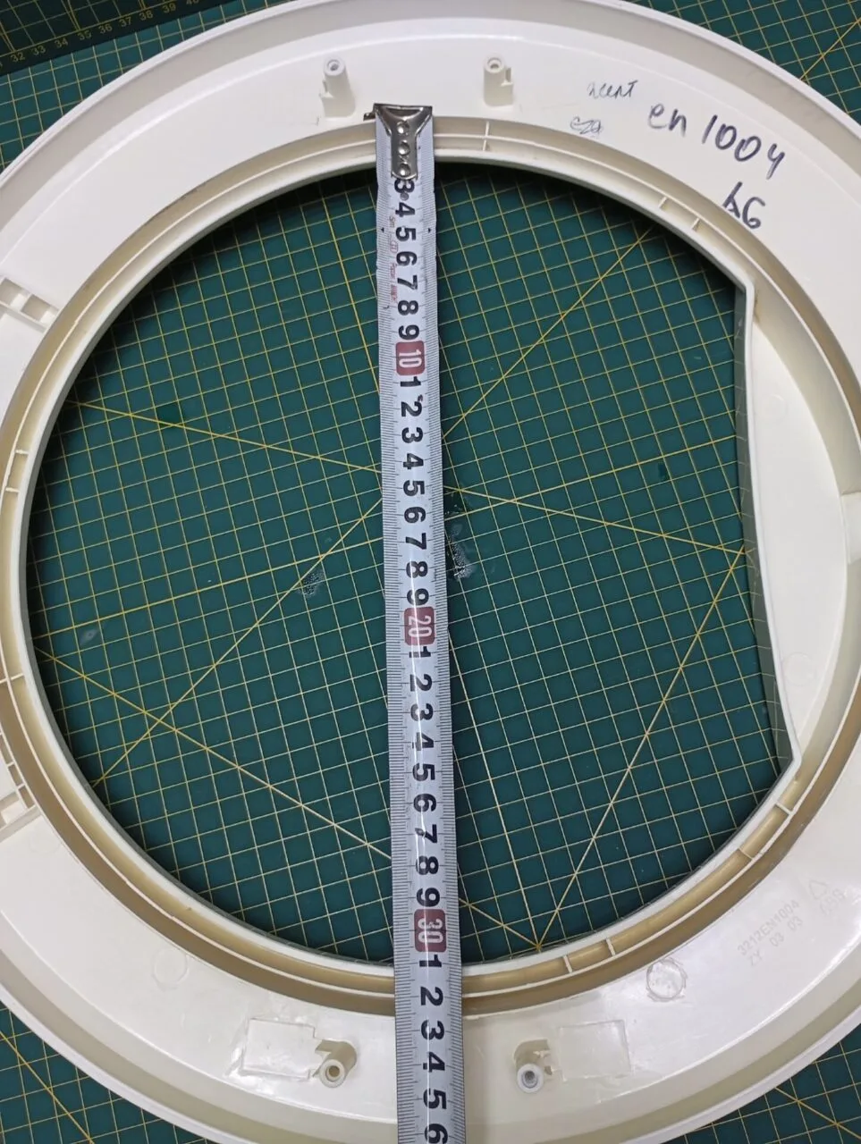 Обрамление внешнее LG 3212er1004-2 желт