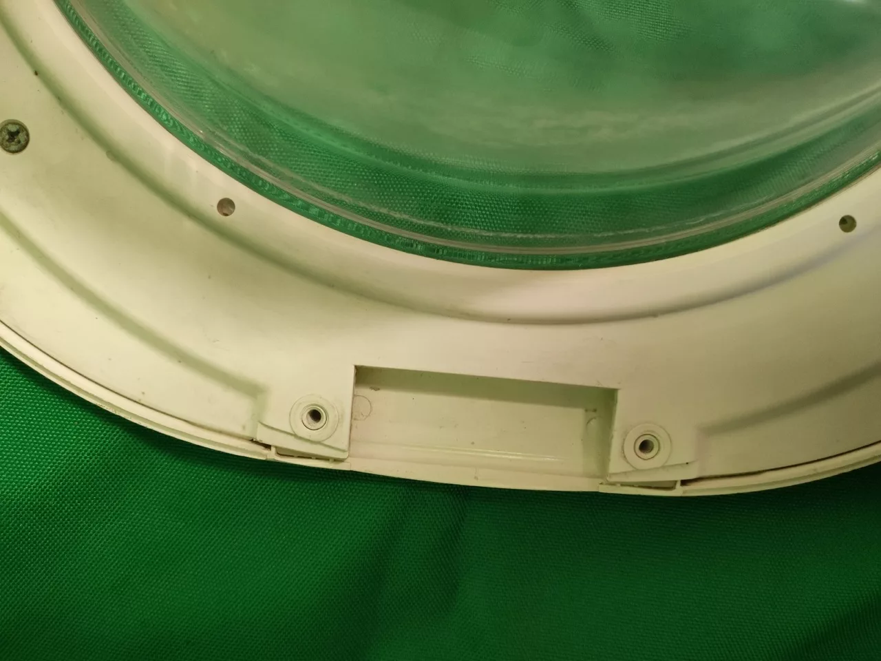 Люк в сборе Indesit C00021880 для стиральной машины