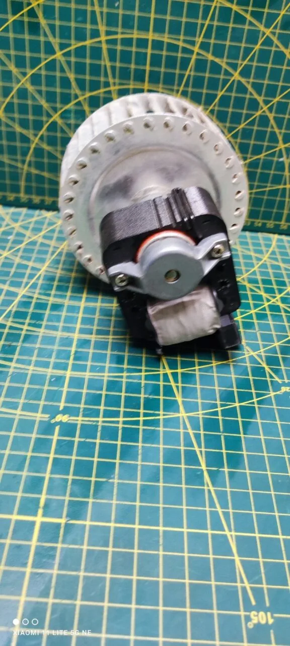 Мотор сушки Haier 0024000237