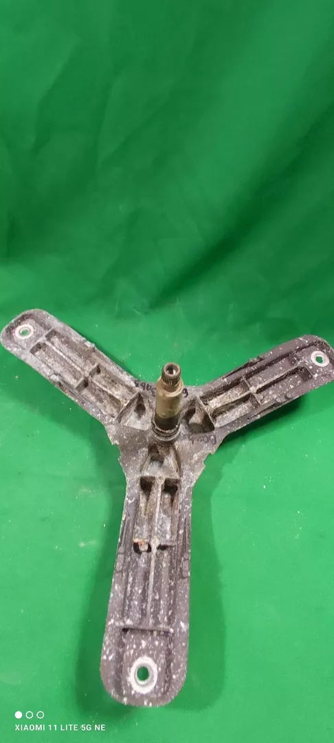 Крестовина Bosch 6217513ab3