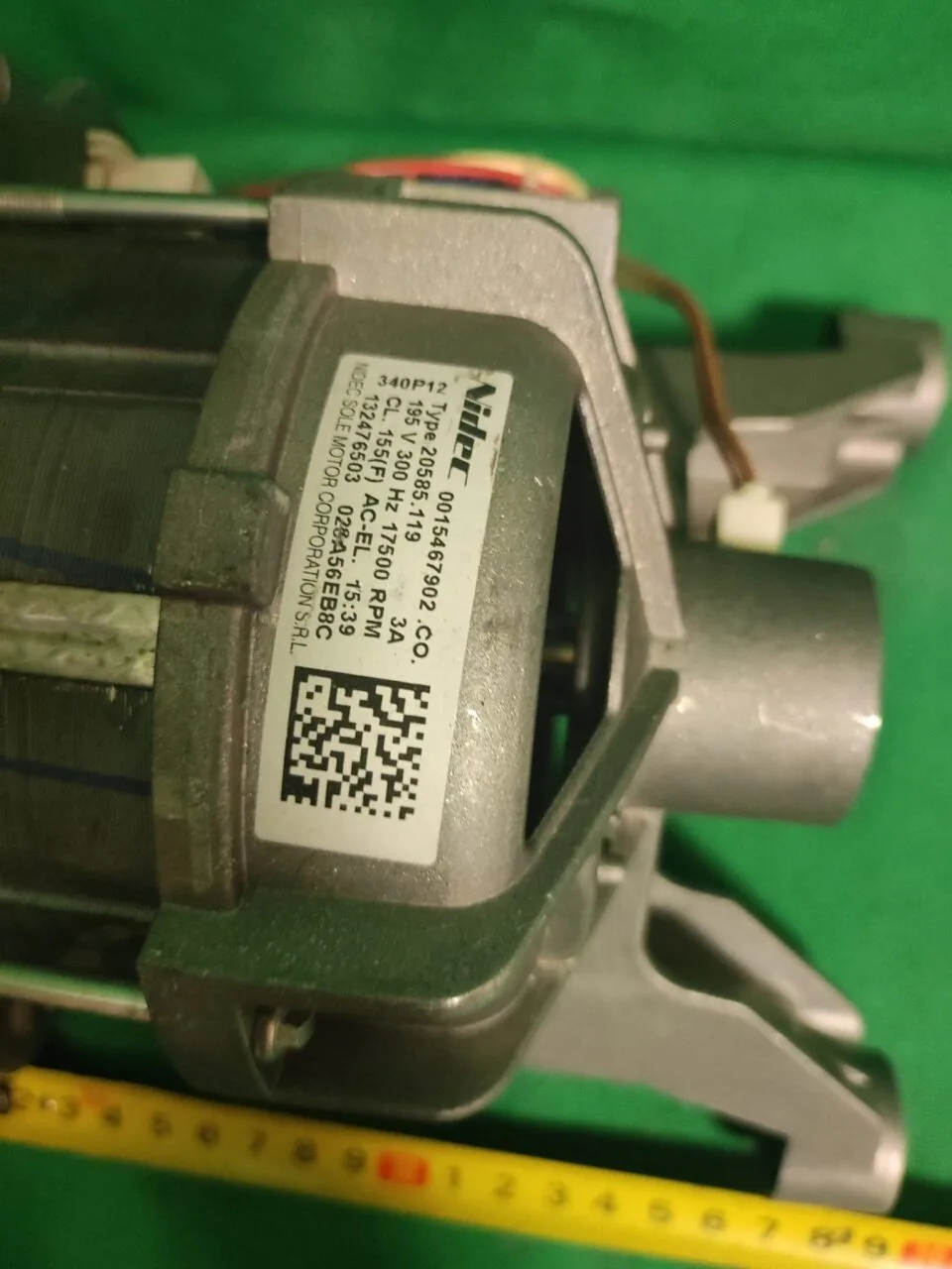 Двигатель Electrolux Nidec 132476503 -5 контактов.Инверт.
