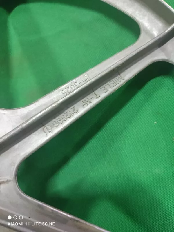Y3-PrPLb7Nc Шкив Miele 2123901