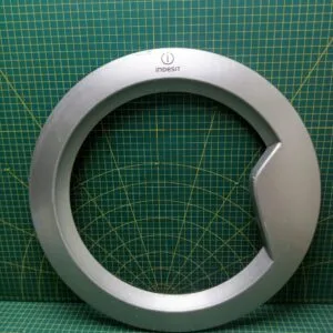 Обрамление внешнее Ariston Indesit 250005819 сер Обрамление внешнее Ariston Indesit 250005819 сер