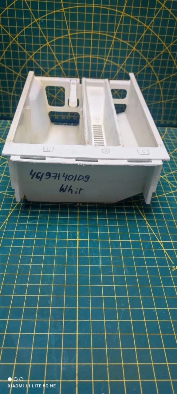 Лоток порошкоприемника Whirlpool 46197140109