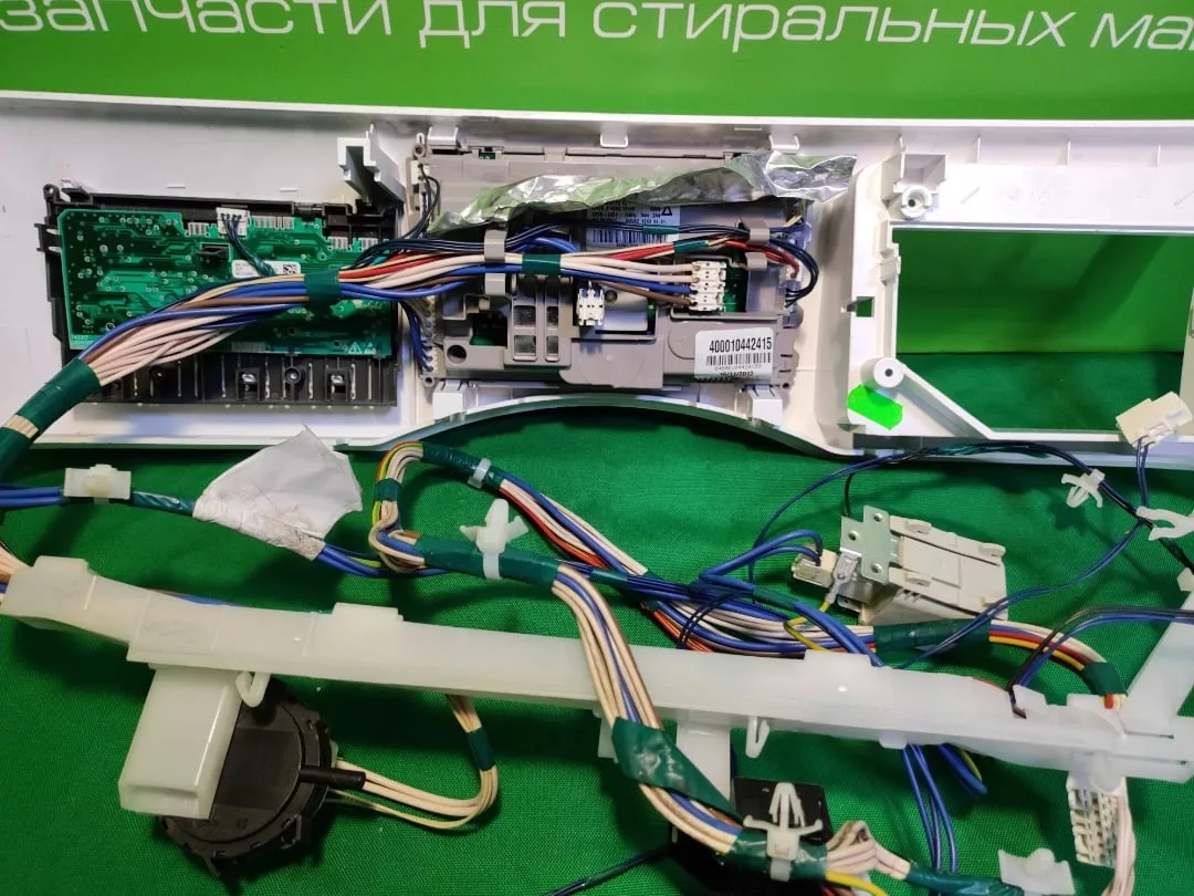 Модуль Whirlpool AWOE 8560 для стиральной машины