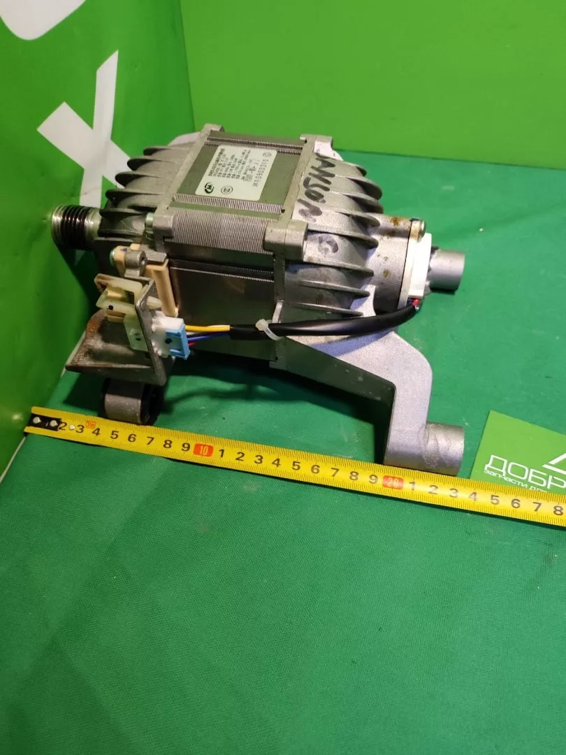 Двигатель Samsung Motor 10900310 / 110402478-3контакта.Инвертор