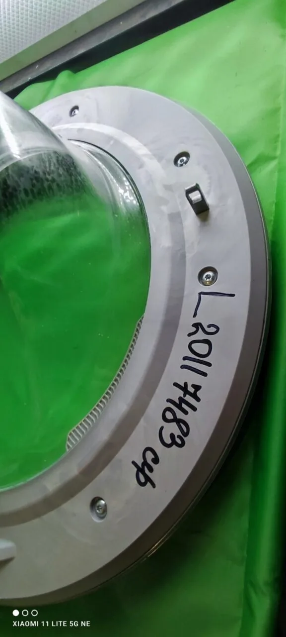 Люк Electrolux L20117483 сер