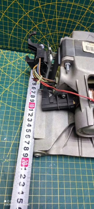Двигатель Electrolux Ceset 12405481/6(/7) - 8 контактов
