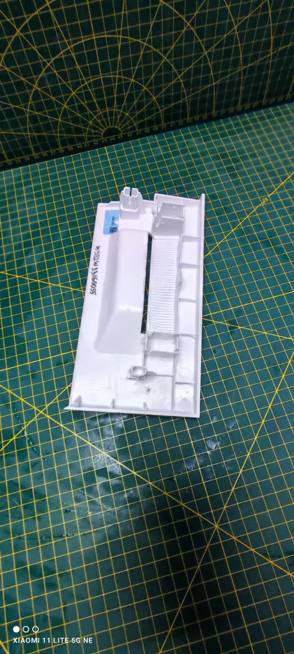 Панель порошкоприемника Midea ms32w331160055