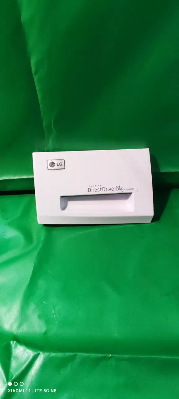 Панель порошкоприемника LG F1029NDR