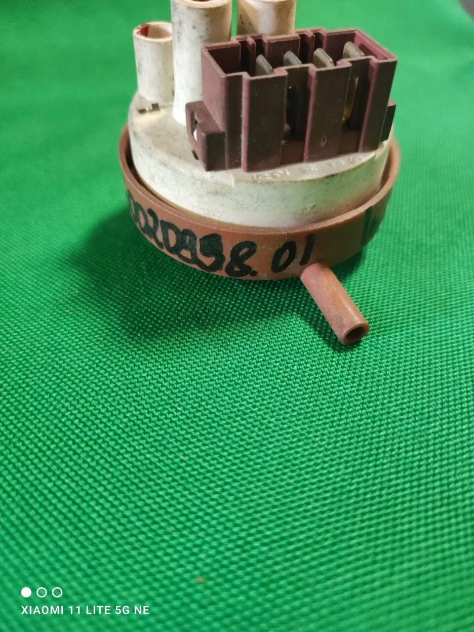 Прессостат Ariston 160020998.01