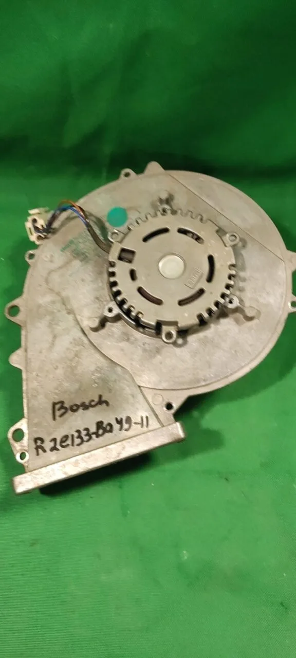 Мотор сушки Bosch R2E133-BA49-11