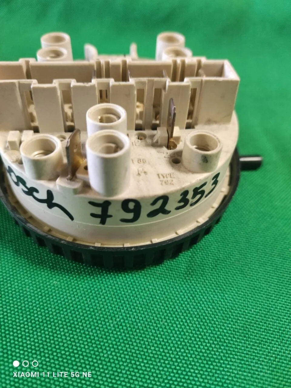 Прессостат Bosch 792353