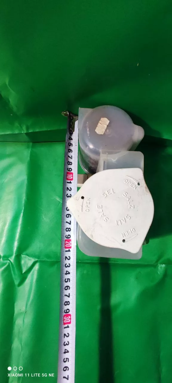 Бункер соли Ariston C00032040 для пмм