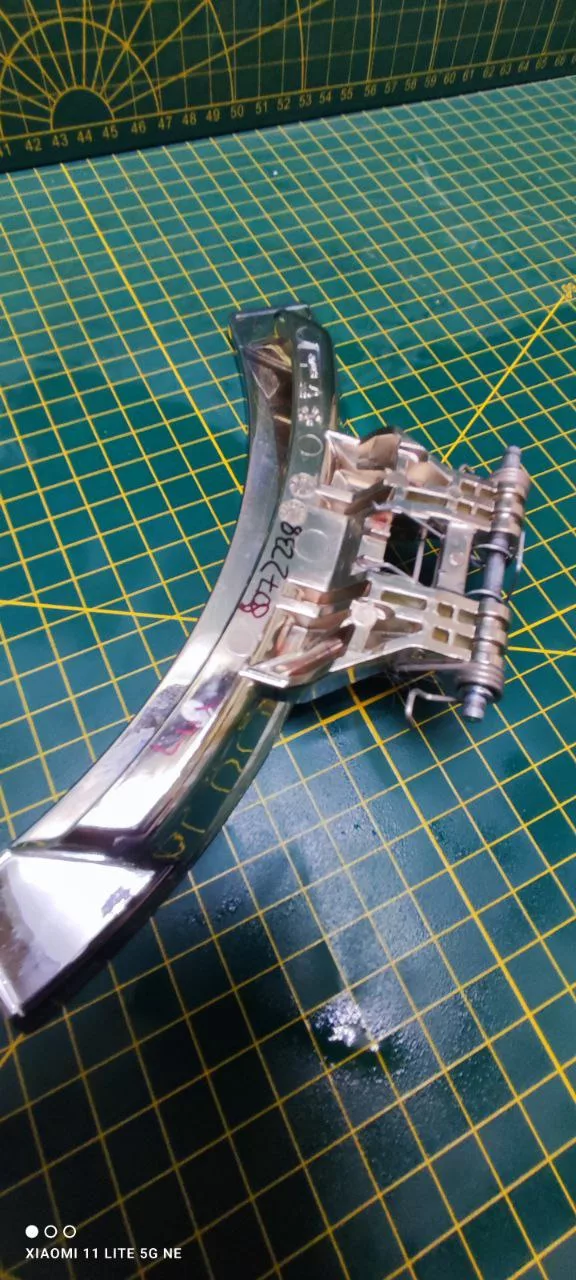 Ручка люка Electrolux 8072238 хром