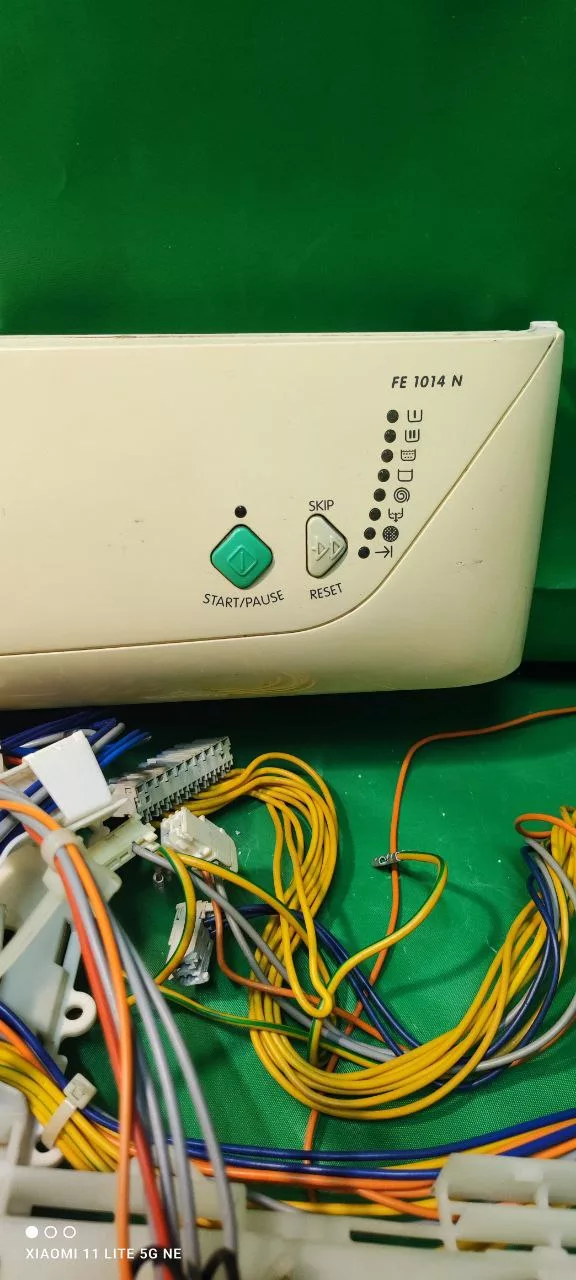 Модуль Zanussi FE1014N желтая панель