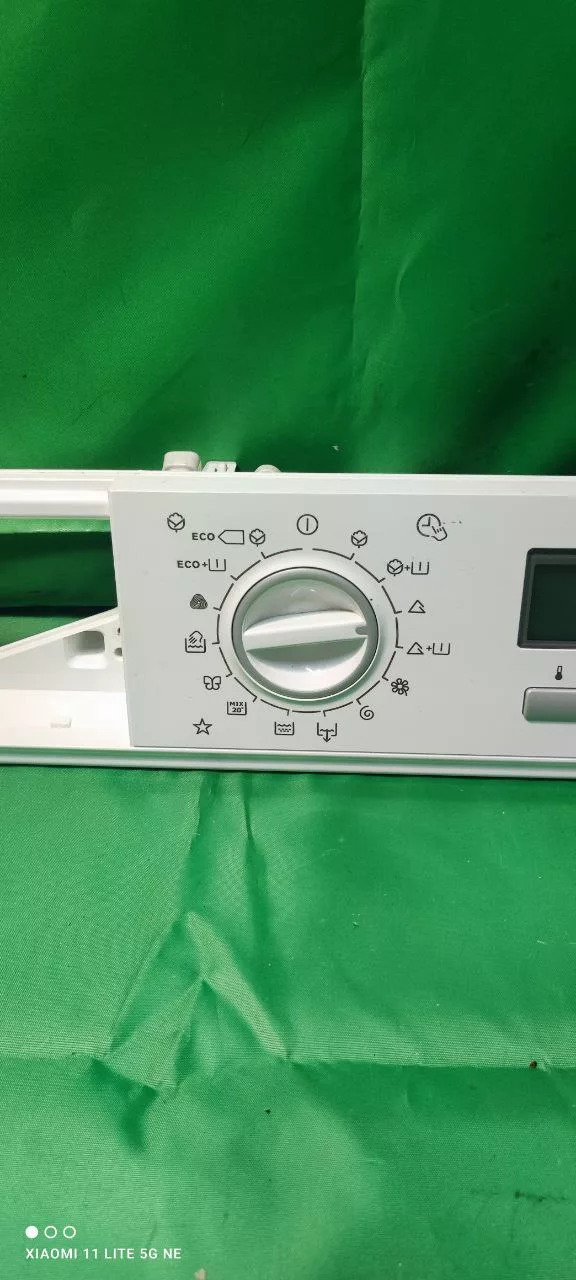ce578d69-a2b7-4209-ba49-d49d63e66408 Элементы управления Electrolux EWG 14754OW