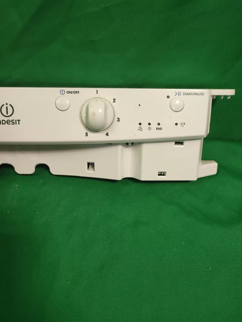 Панель управления Indesit DFG 0507