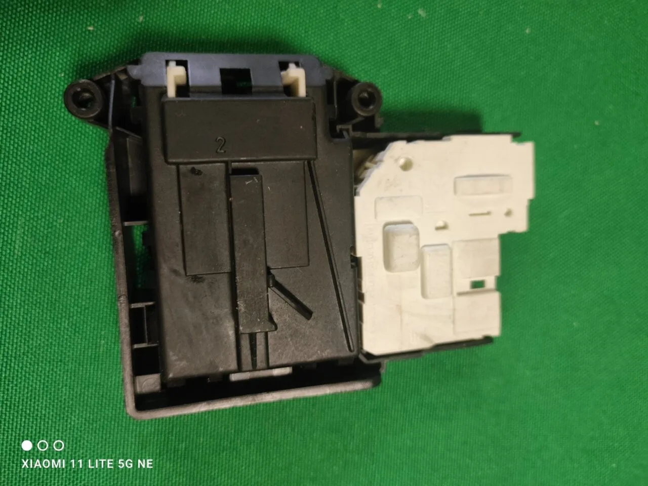 Замок люка (УБЛ) LG EBF 61315801