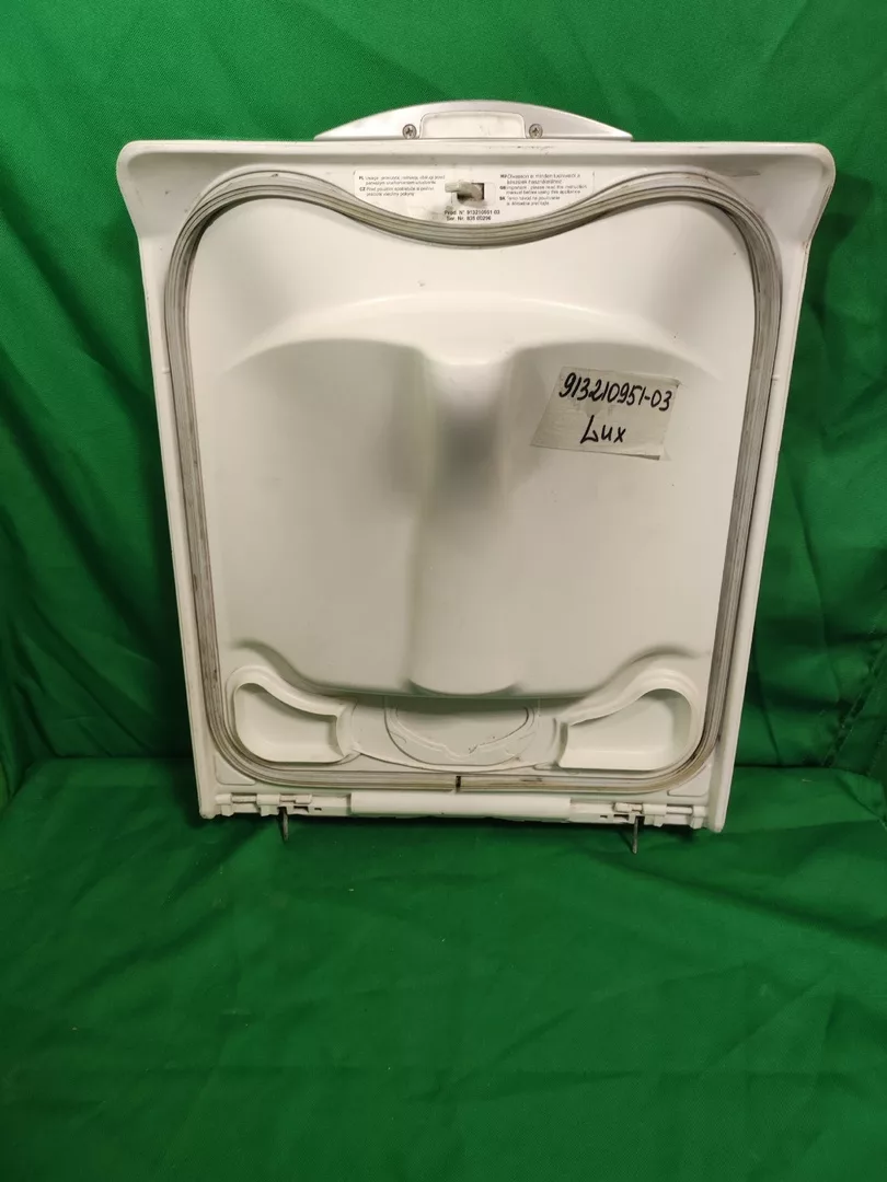 Крышка люка Electrolux 913210951-03 стиральной машины с вертикальной загрузкой