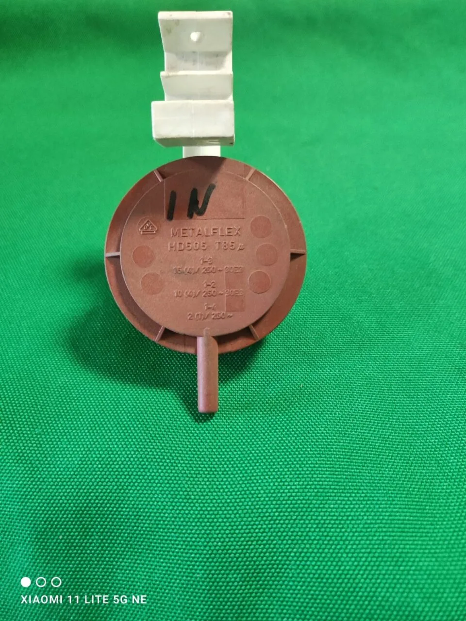 Прессостат Ariston 160009958.00
