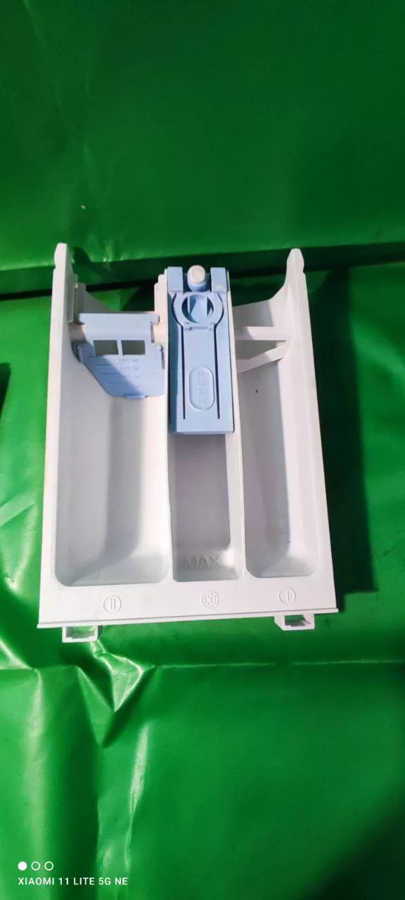 Лоток порошкоприемника Bosch 14890178500