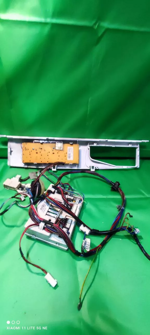 d33abf7f-3136-4647-9742-6d77c0b187f5 Модуль Indesit WIUN 81