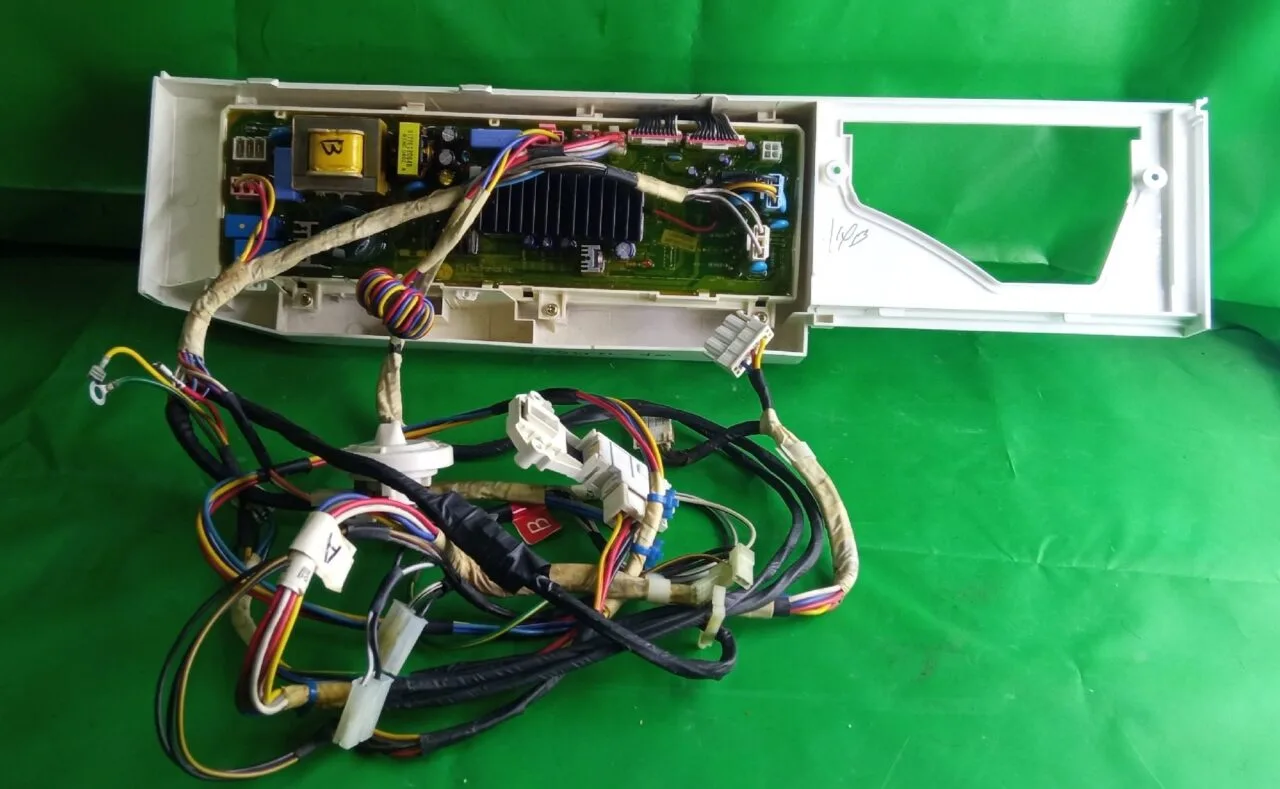 dIzzv_xDawY Модуль LG WD-12170SD