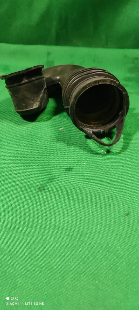 dYiVtGlDsO4 Патрубок Midea M 12303