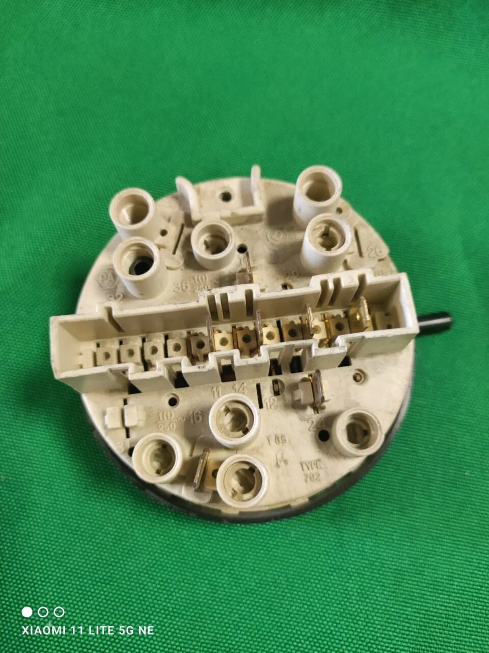 Прессостат Bosch 792353