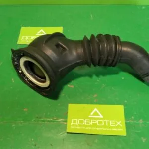 Патрубок Bosch 226996
