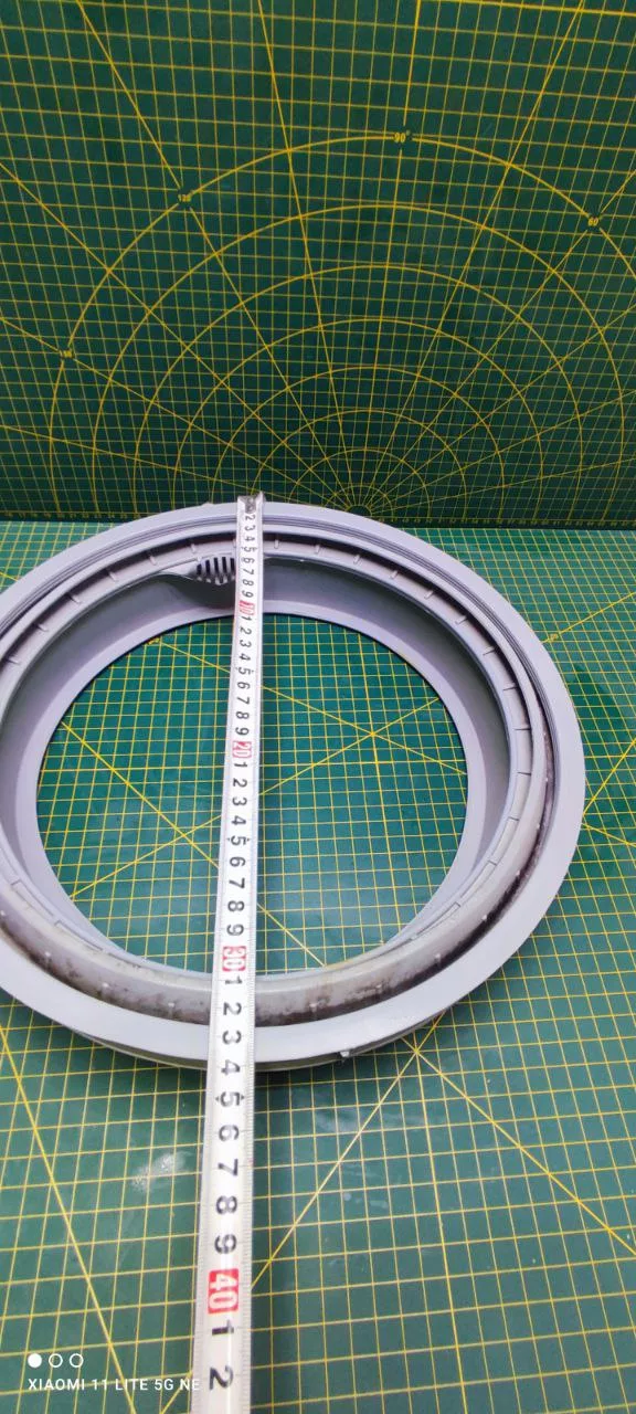 de079729-8fc0-4560-bf23-3db4a96106a4 Манжета Indesit Ariston 144001109