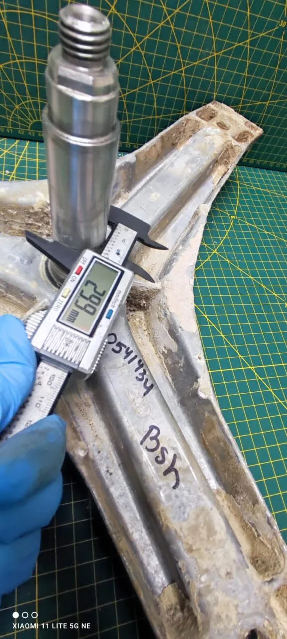 Крестовина Bosch 9000541434