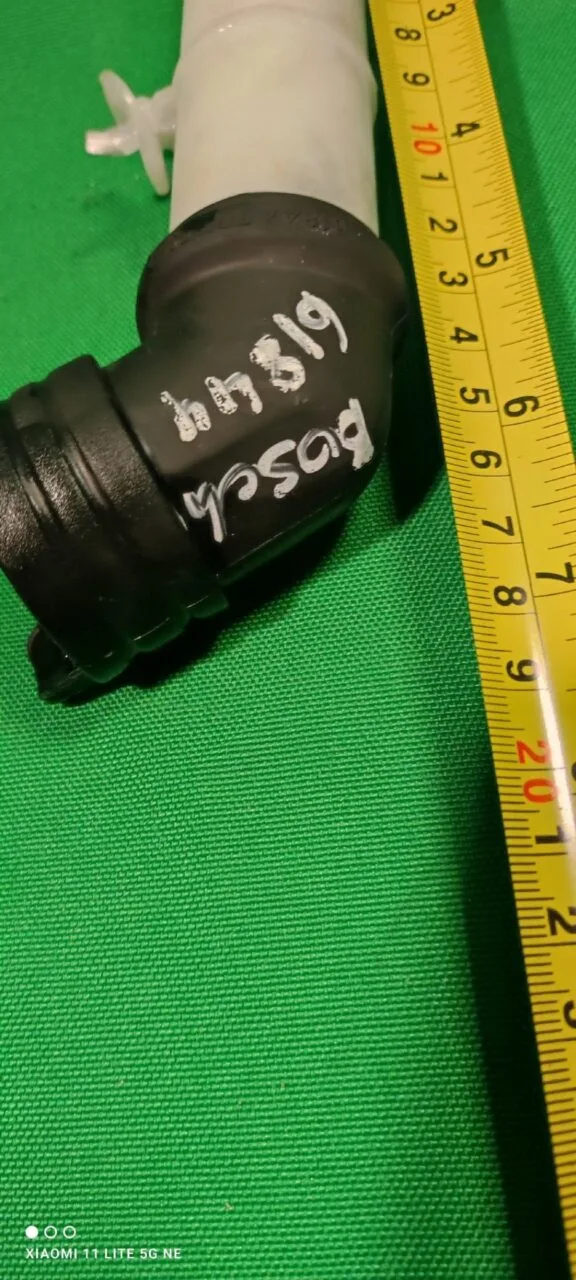 9000328881