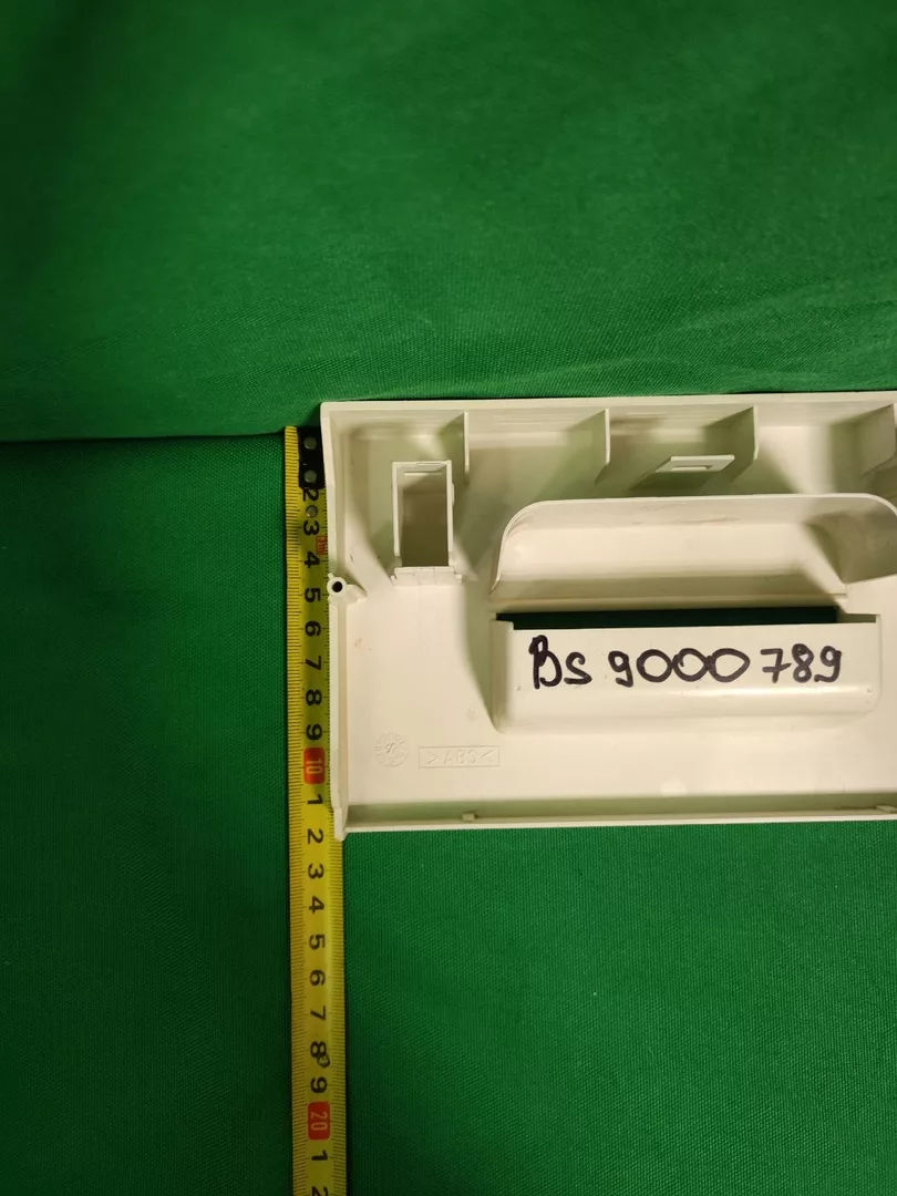 Панель порошкоприемника Bosch BS9000789