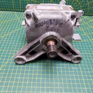 Двигатель Bosch Motor 9001032941-3контакта Инверт.