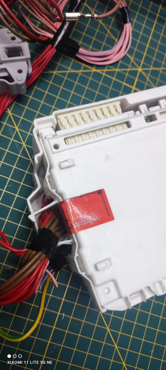 e4336071-ca31-4d6b-8c16-f2f13e2813d0 Модуль Indesit BWSE 61051 с дефектом