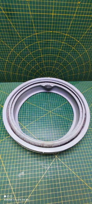 e64cf40a-f83c-4103-bb95-9fd6864f57c8 Манжета Indesit Ariston 144001109