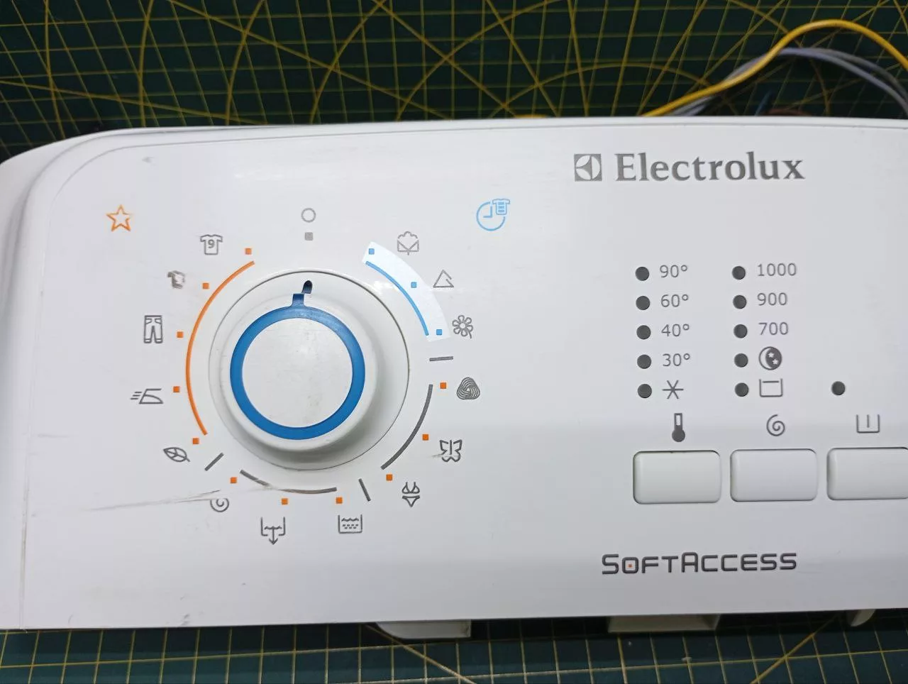 e692e15f-8acc-4f5c-bb99-d3e27368cf9e Модуль Electrolux EWT 106411W для стиральной машины