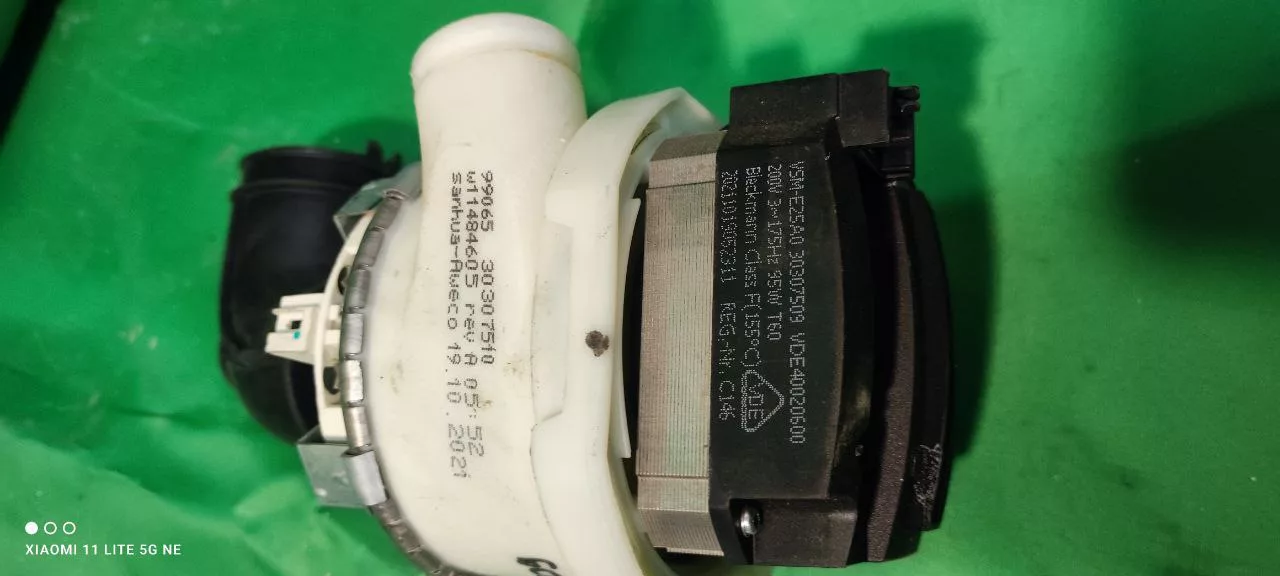 Рециркуляционный насос Electrolux 30307509