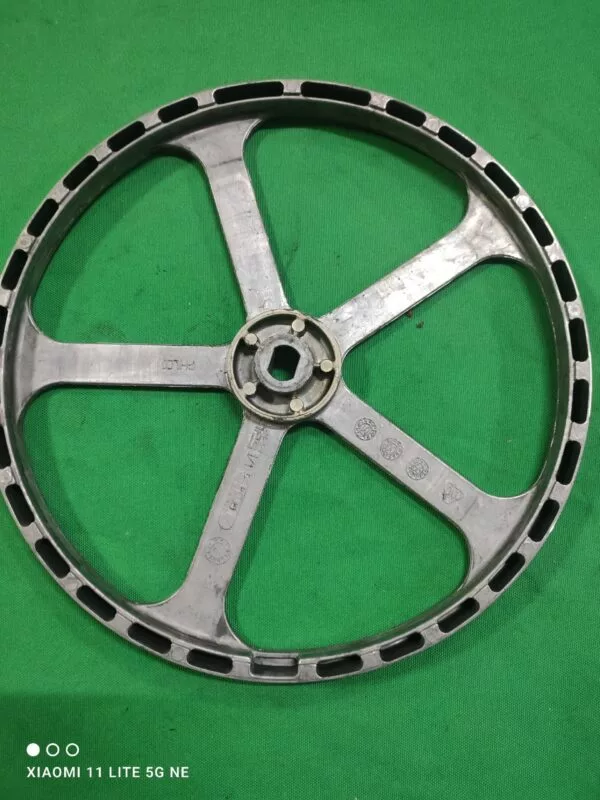 Шкив Indesit 174000949,05